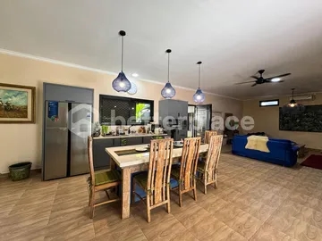 An Ideal Investment and Lifestyle Property: Beautiful 3-Bedroom Villa in Sanur with Modern Amenities, Large Garage, and Strong Rental Appeal