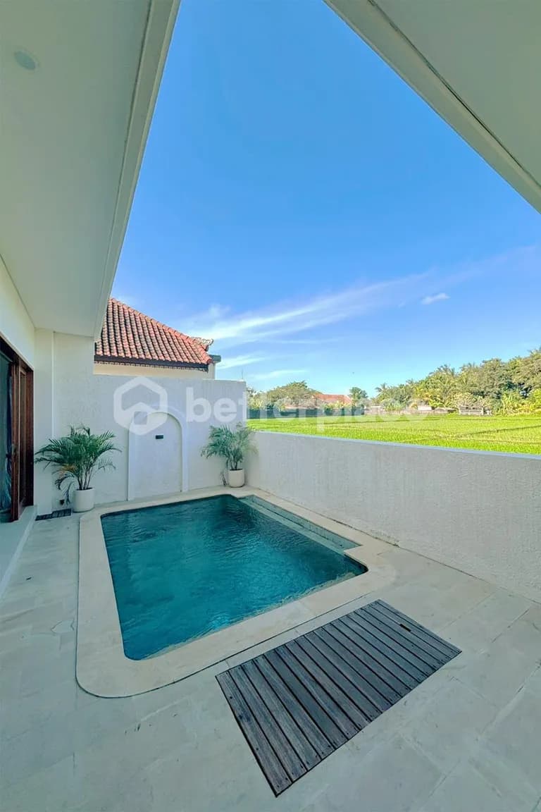 Modern Elegance Meets Coastal Living: Sleek 2-Bedroom Villa with Pool Just Minutes from Kedungu Beach