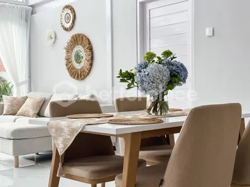 Modern and Bright Villa for Sale in Ubud (Lodtunduh) – A Dreamy White Haven with Spectacular Views