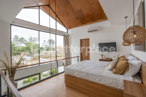 Affordable Villa: Spacious Villa with Stunning Design and Premium Location