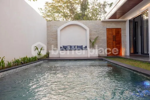 Ungasan Elegance, Modern 2 Bedroom Villa with Enclosed Living, Ideal for Investment
