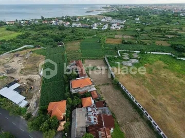 A Rare Investment Prospect in Sanur – Well-Located 250 sqm Leasehold Land Near Beach, Harbour, and Urban Conveniences