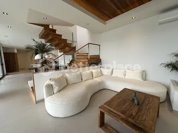 Your Dream Luxury Home Awaits – 4-Bedroom Villa in Prime Canggu Location, Fully Furnished