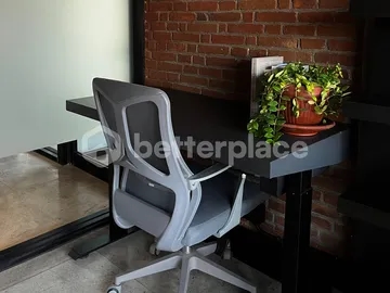 Prime Coworking Space for Sale in Berawa – with Private Offices & Event Facilities