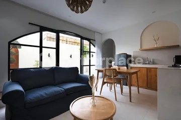 Refined Tropical Living Awaits – Sleek 1-Bedroom Padonan Villa Near Berawa Beach, Ideal for Smart Investors and Bali Homeowners