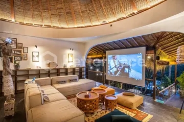 Spectacular Villa in Bali with Rice Field Views and Proximity to Amenities and Gym