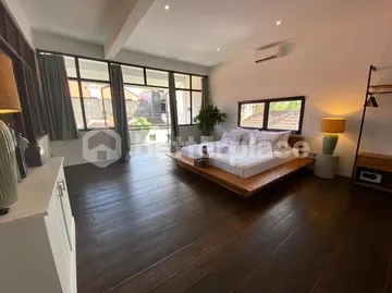 Modern and Chic Loft Style in Berawa