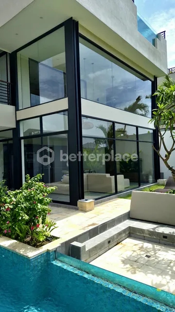 Luxurious Living in Pererenan’s Finest, 4 Bedroom Villa With Ocean View, A Great Investment Opportunity