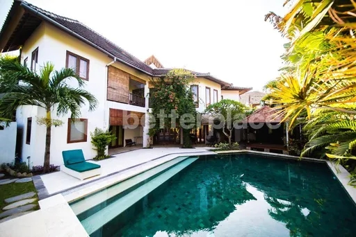 6 Bedroom Villa in Echo Beach, Canggu – Prime Location & Investment Opportunity