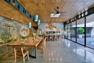 Exquisite 5 Bedroom Luxury Villa in Canggu, Prime Investment Opportunity