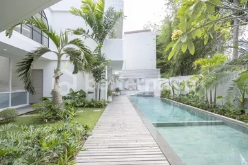 Exquisite 3 Bedroom Villa in Bumbak – Umalas, A Luxurious Investment Opportunity