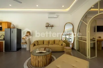 Modern 2 Bedroom Villa in Bali’s Famous Berawa Area For Yearly Rental