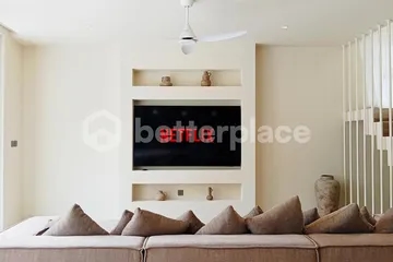 Tranquil 3-Bedroom Villa with Balcony for Yearly Rent in Babakan, Canggu
