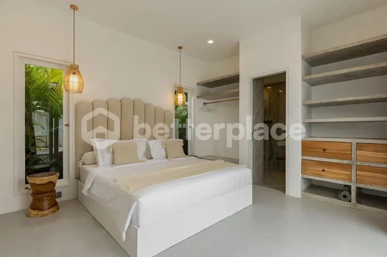 Stunning 1-Bedroom Villa with Rooftop Rice Field Views in Pererenan