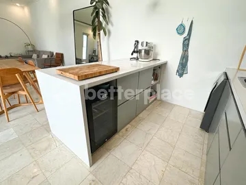 Modern 3 Bedroom Villa with Rooftop in Tumbak Bayuh