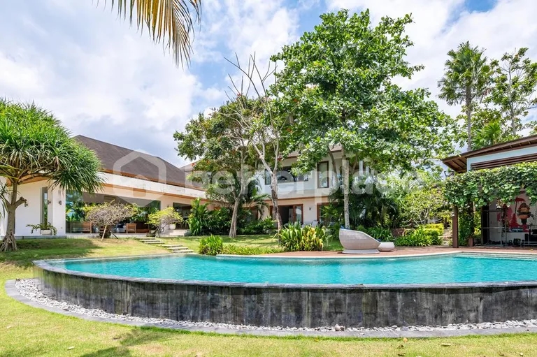 Gorgeous Modern Tropical Villa in Favorite Area of Canggu Pererenan