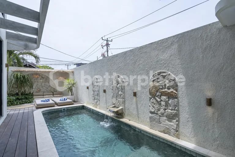 Prime Investment: Modern And Charming Villa For Sale Leasehold 3 Bedrooms In Heart Of Seminyak