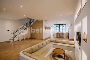 Experience Unparalleled Elegance in This Newly Built Freehold 3-Bedroom Villa Near Pererenan Beach