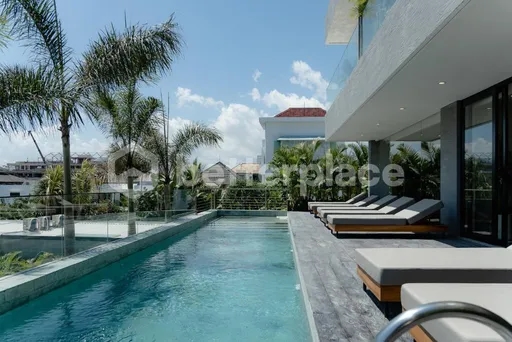 Modern 1 Bedroom Apartment in Berawa, A Prime Investment Opportunity