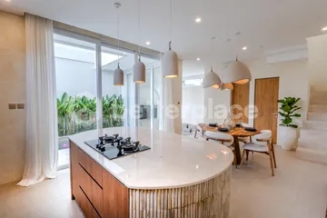 Modern Design 2 Bedroom Villa with Rooftop Plunge Pool in Batu Bolong