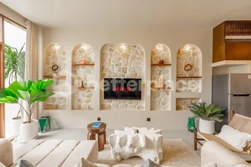 Modern Mediterranean-Inspired 2 Bedroom Villa in Pererenan, Only 5 Minutes to the Beach