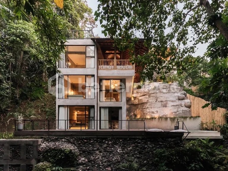 Artistic Jungle View Leasehold Villa in Ubud – Unique 3-Level Residence with River View