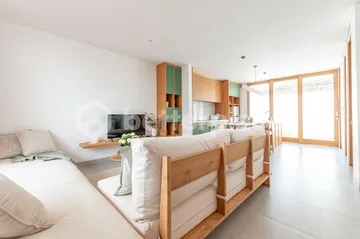 Charming Minimalist One-Bedroom Villa in Canggu Padonan Offering Privacy, Comfort, and Easy Access to Berawa Beach