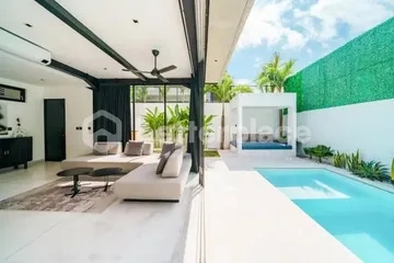 Elegant Modern 3 Bedroom Villa in Prime Bumbak Location