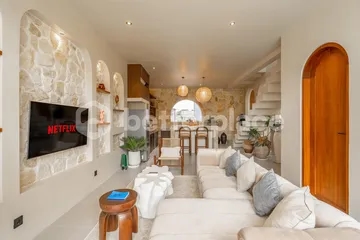 Modern Mediterranean-Inspired 2 Bedroom Villa in Pererenan, Only 5 Minutes to the Beach