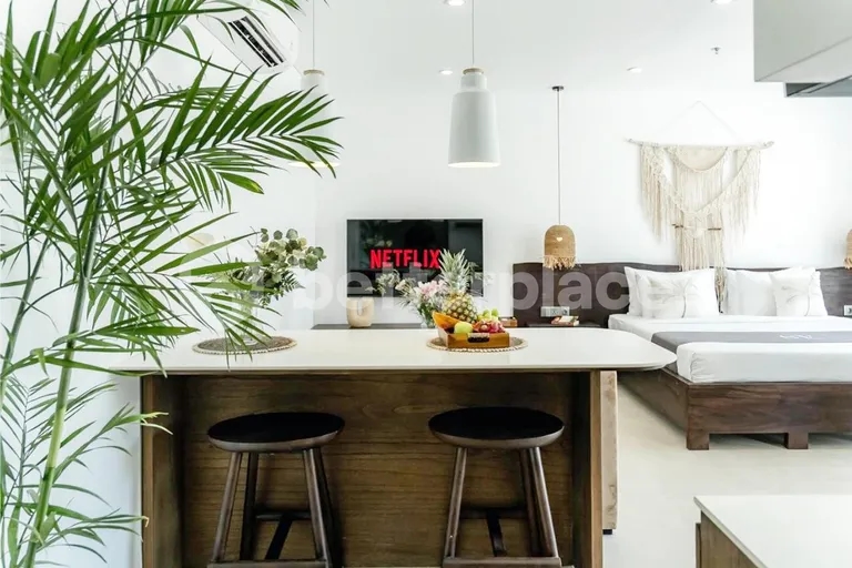 Luxury Redefined in Bali – A Contemporary Leasehold 1-Bed Apartment Offering Unrivaled Comfort and Investment Value