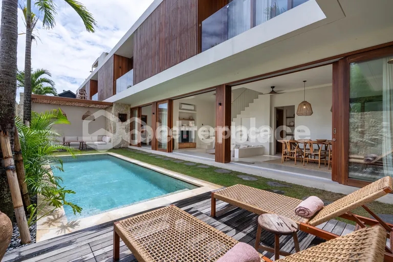 Seaside Living Redefined: Own a Chic Villa Minutes from the Shore