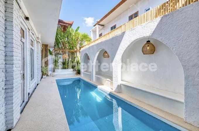 Luxurious Leasehold 9-Bedroom Modern Villa in Canggu – Your Dream Bali Retreat Awaits