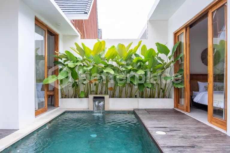 Modern 2 Bedroom Villa Near Kerobokan, A Prime Investment Opportunity