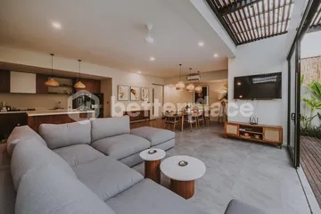 Modern Brand New 4 Bedroom Villa in Canggu