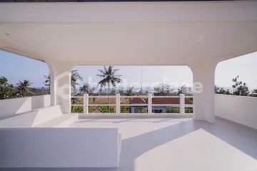 Newly Completed Tabanan Villa: Ocean Views, Rooftop Terrace, and 5-Minute Walk to the Beach