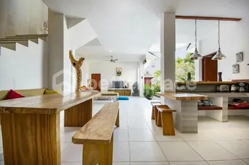 Your Dream Home in Bukit – Jimbaran: Exclusive Yearly Rental 4-Bed Villa Available