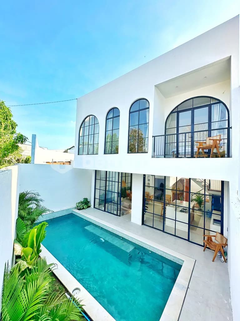 Spacious and Modern Living, 3 Bedroom Brand New Villa in Cepaka