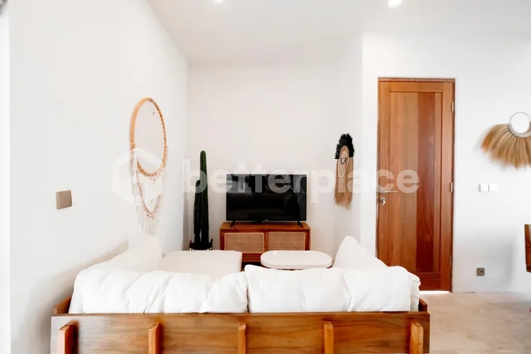 Stylish 1 Bedroom Apartment with Shared Pool in Kayu Tulang, Canggu