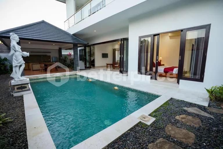 Elegant Modern Balinese Villa for Yearly Rental – Spacious 3-Bedroom Home with Private Pool in the Heart of Babakan, Canggu