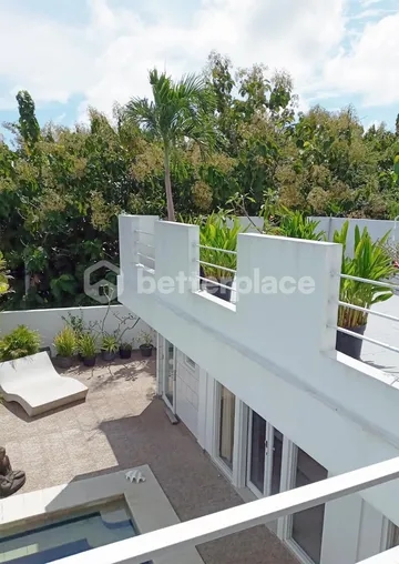 Luxury Living in Bali: Freehold 4-Bed Villa with Rooftop Terrace Ocean Views