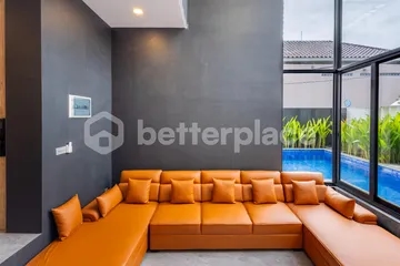 Modern 4BR Villa Near the Berawa Beach Strategic – Leasehold Villa in Berawa’s Most Sought-After Area