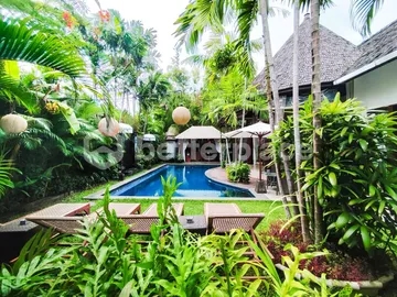 Strategic 4 Bedroom Villa, Prime Business-Oriented Villa for Sale in Kerobokan