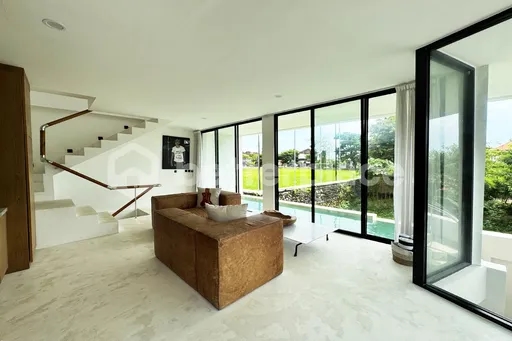 Your Exclusive Yearly Rental Retreat in Bali – Chic and Spacious 3-Bed Villa with Panoramic Views and Premium Amenities