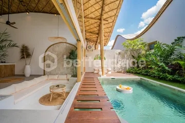 Modern 2 Bedroom Tropical Villa for Leasehold in Kerobokan – Ideal Investment Opportunity