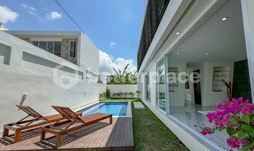 Modern 3 Bedroom Villa in Kerobokan, A Prime Investment Opportunity