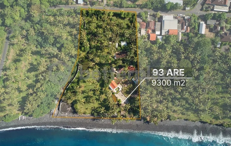 Seaside Paradise in East Bali: Prime Freehold Land with Bonus Beachfront Resort