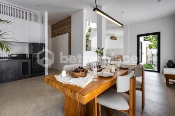 Tranquil Luxury Awaits: Exquisite Freehold 2BR Villa in Bukit – Melasti, Bali