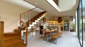 Tranquil Tropical Villa in Bukit Ungasan – 2 Bedrooms with Sunset Views