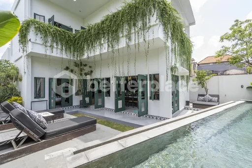 Brand New 4 Bedroom Villa in The Heart of Berawa