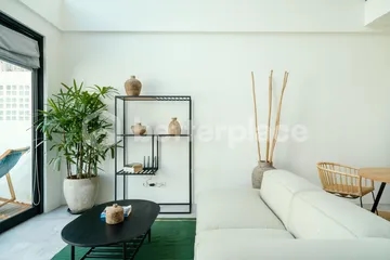 Modern Loft-Style One Bedroom Villa in Umalas, A Prime Investment Opportunity